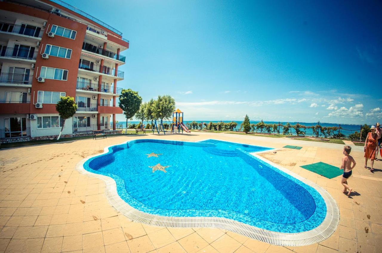 Grand Resort - Imperial Crown Fort Club - Prestige Apartments Elenite Esterno foto